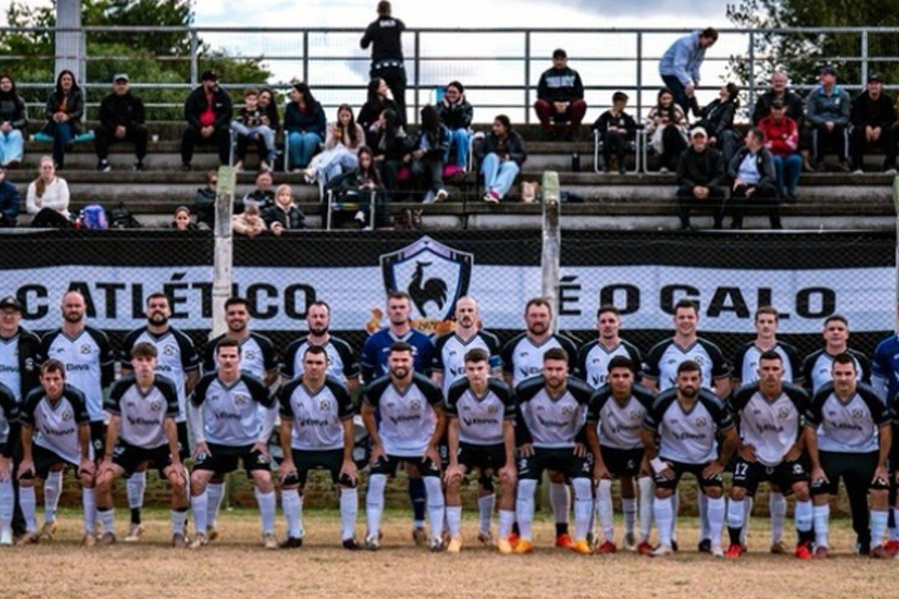 Atlético conquista o título da 2ª Divisão do Campeonato de Futebol de Campo de Panambi (RS)