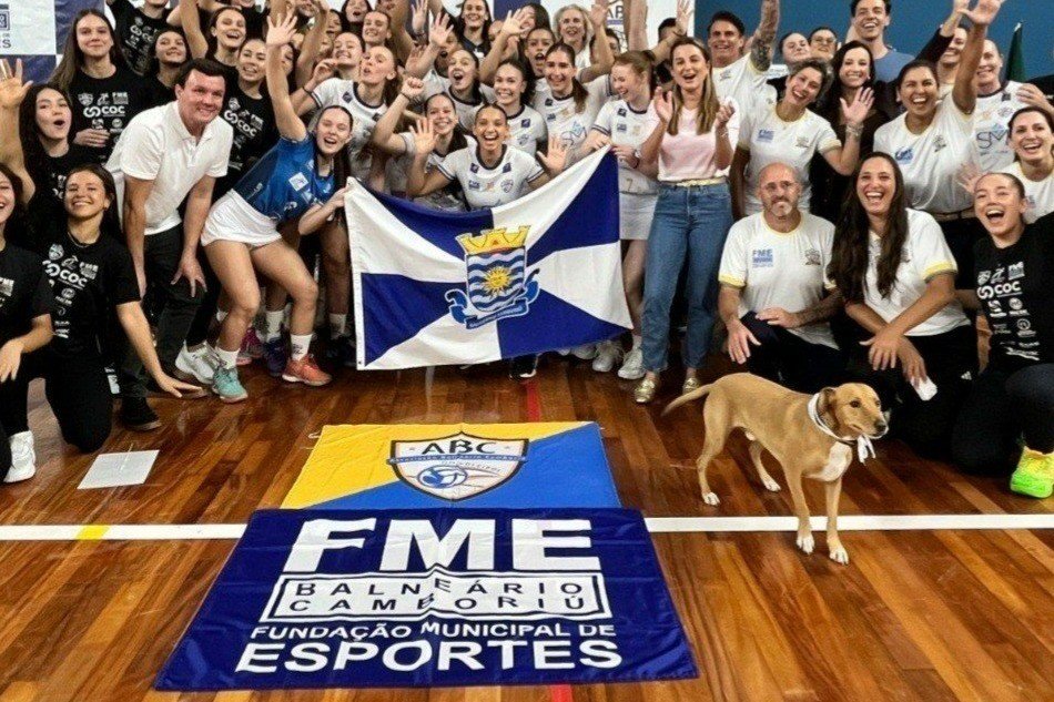 Balneário Camboriú estreia com vitória na abertura do Campeonato Brasileiro Interclubes de Voleibol
