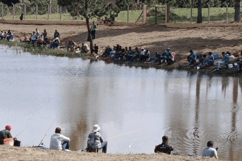 Águas de Santa Bárbara celebra Dia do Trabalhador com animado 2º Torneio de Pesca