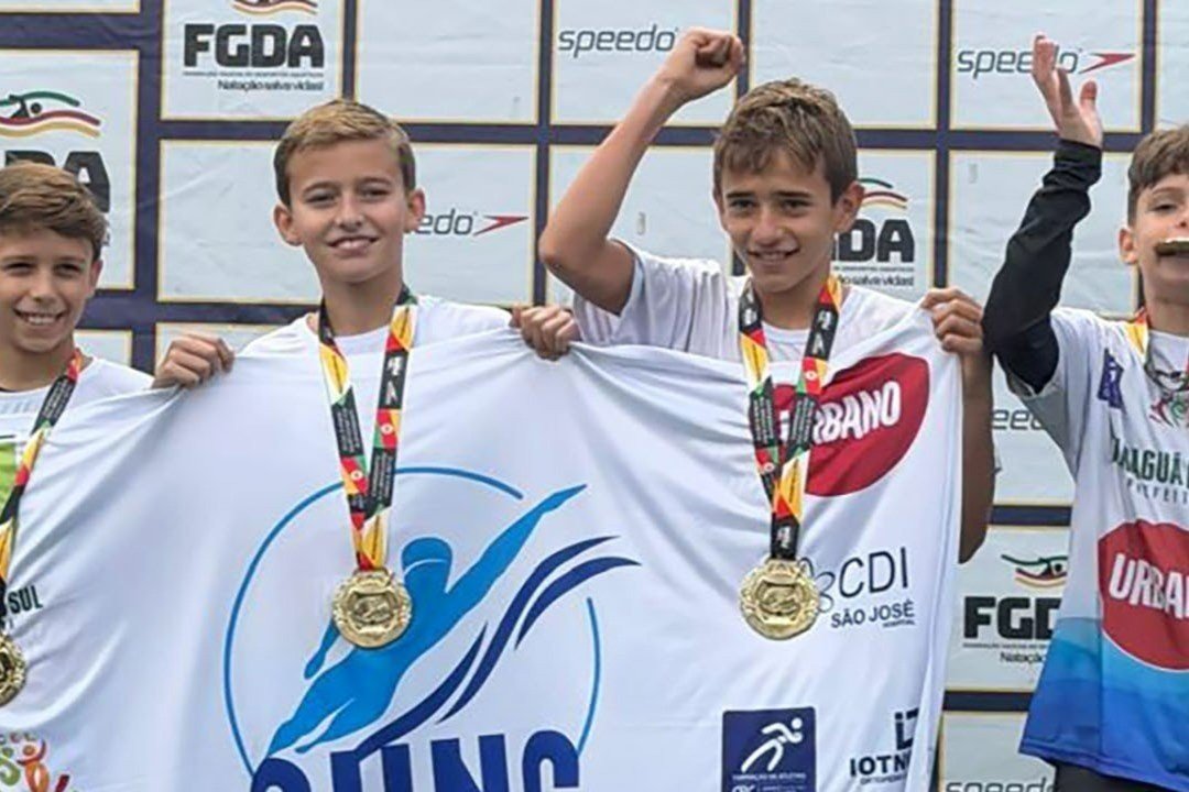 Equipe de natação fica em terceiro lugar geral de categoria no Sul-Brasileiro Mirim/Petiz