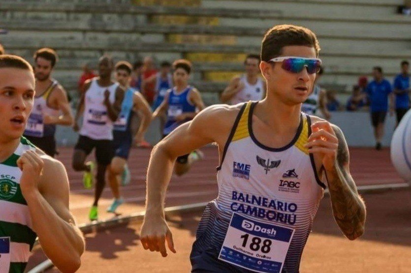 Atleta de BC conquista título de campeão no Meeting de Atletismo em Barcelona