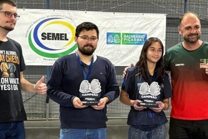 Atleta de BC se consagra campeão em torneio de xadrez de Balneário Piçarras