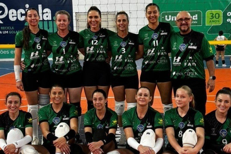 Vôlei Master de Rio do Sul conquista três vitórias na primeira fase da JIMAVI