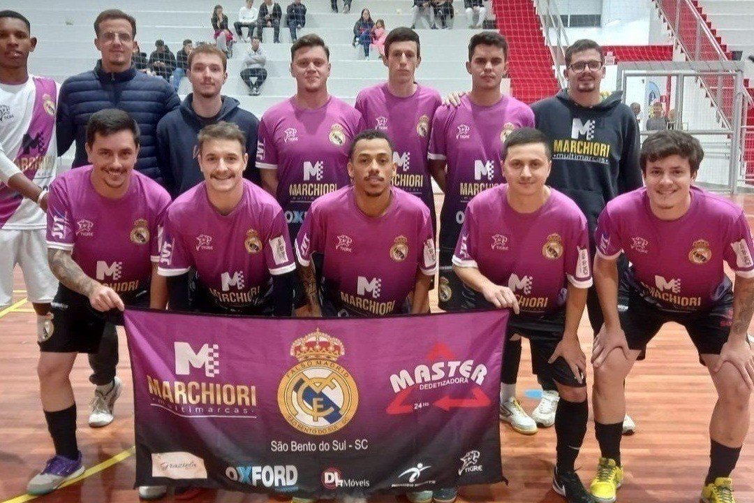Mais três jogos foram realizados nesta terça-feira (26) no Annes Gualberto pelo Futsal da 1ª Divisão