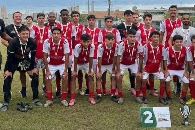 Futebol masculino de Tijucas se classificou nos Joguinhos Abertos de Santa Catarina