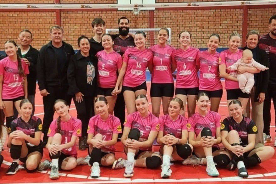 Voleibol feminino de Canoinhas garante vaga na semifinal da OLESC
