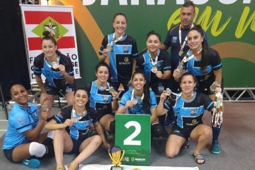 Futsal Feminino de Navegantes garante vaga na fase estadual do Jasc 2026