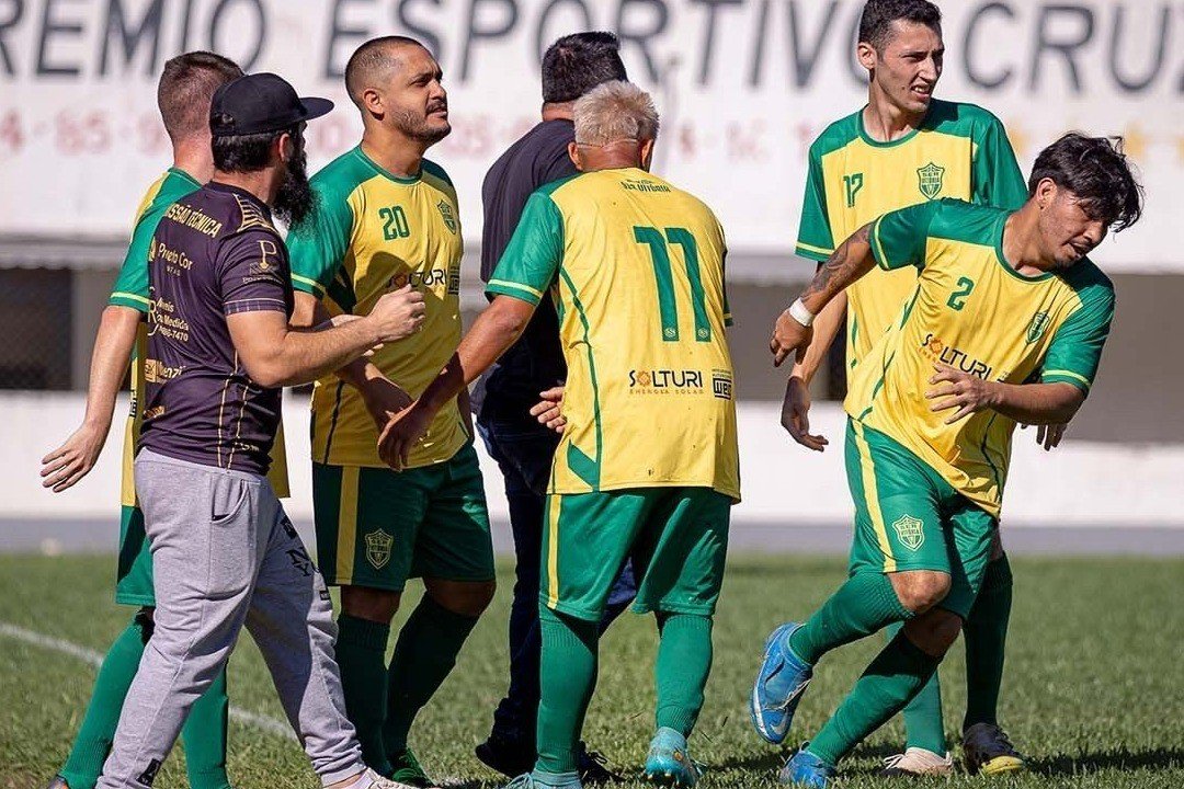 Amizade, Estrella, Bafana e Vitória são os finalistas do Varzeano
