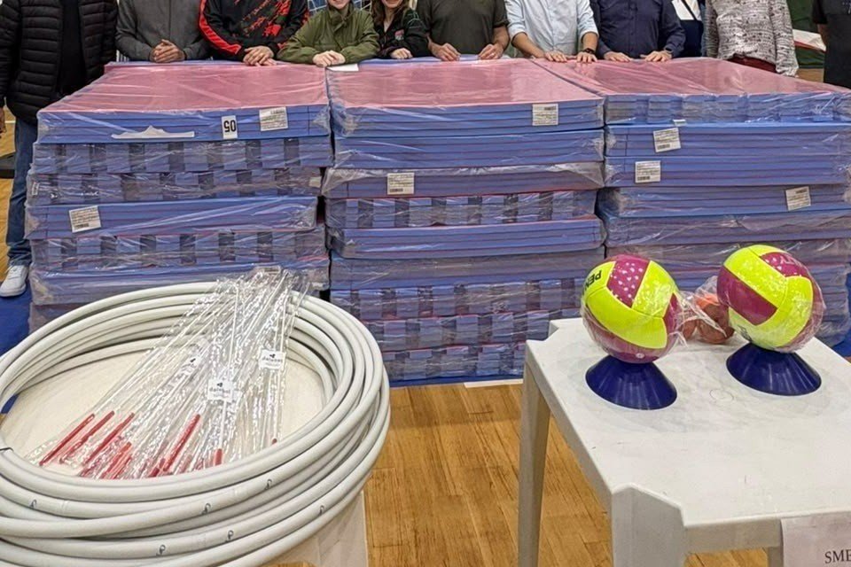 Conselho Municipal do Esporte realiza entrega de materiais esportivos em Marechal Cândido Rondon