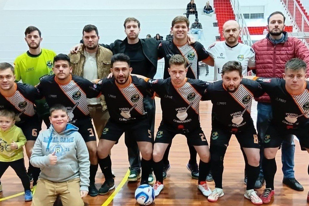 Campeonato de Futsal da 2ª Divisão de São Bento do Sul começa com chuva de gols no Annes Gualberto