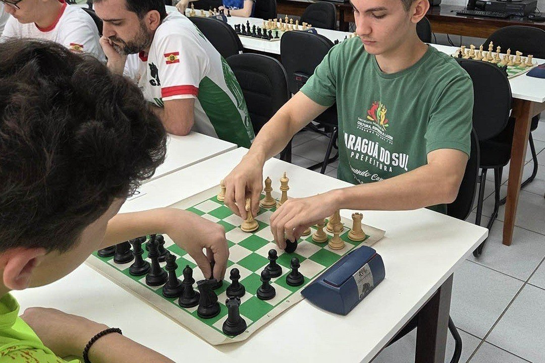 Jaraguaenses dominam etapa da Copa Jaraguá de Xadrez